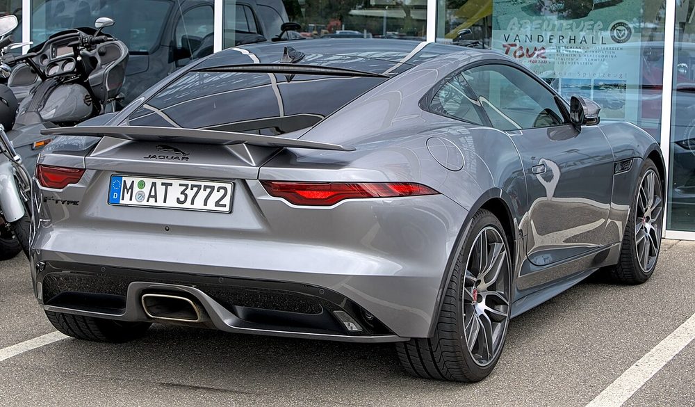 Jaguar F Type